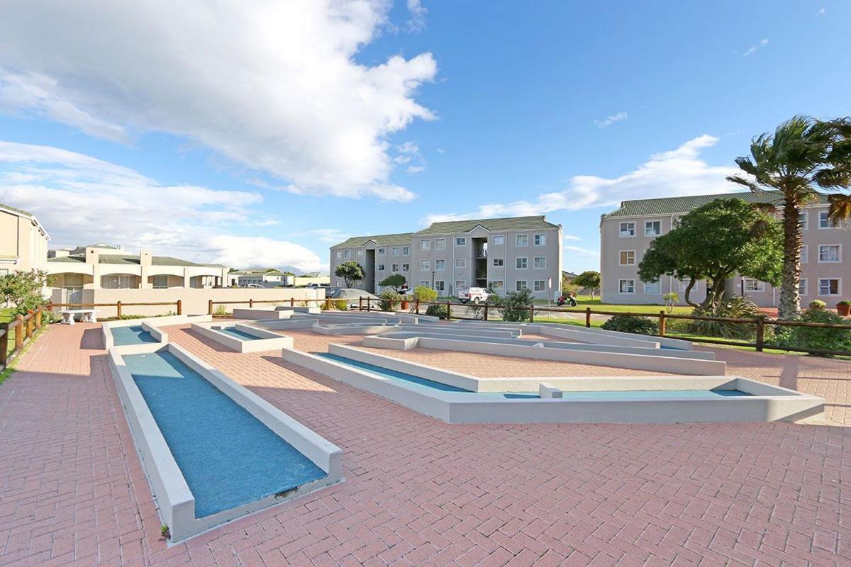 Holiday home Big Bay Club G6